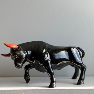 Black Sculptural Bull, Bull Figurine